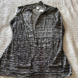 BNWT Black and Gray Knit Cardigan By MOTHERHOOD